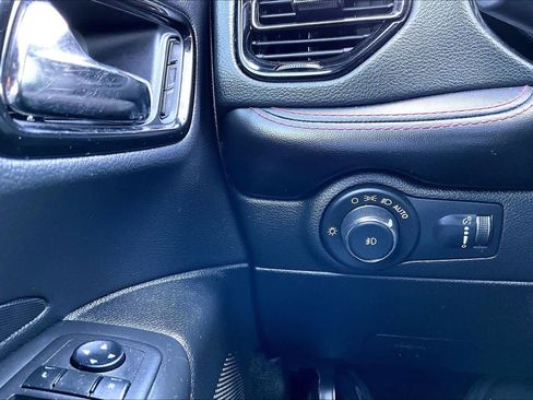 Used 2023 Dodge Durango R/T image 35