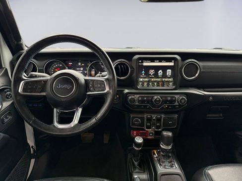 Used 2022 Jeep Wrangler Unlimited Rubicon 4xe w/ Cold Weather Group image 9