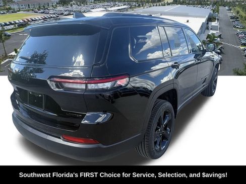 New 2025 Jeep Grand Cherokee L Limited w/ Black Appearance Package image 6