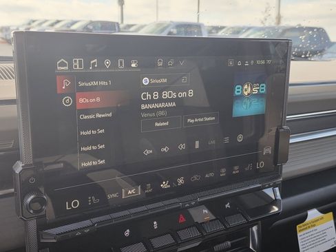 New 2026 GMC Hummer EV SUV image 15