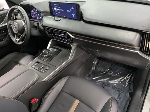 Certified 2026 MAZDA CX-90 3.3 Turbo S w/ Premium Plus AWD/4WD image 31