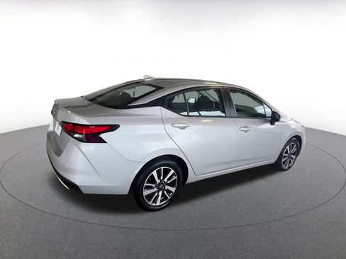 Used 2025 Nissan Versa SV image 15
