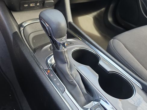 Used 2024 Chevrolet Malibu LT FWD image 28