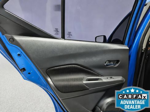 Used 2021 Nissan Kicks SV FWD image 29
