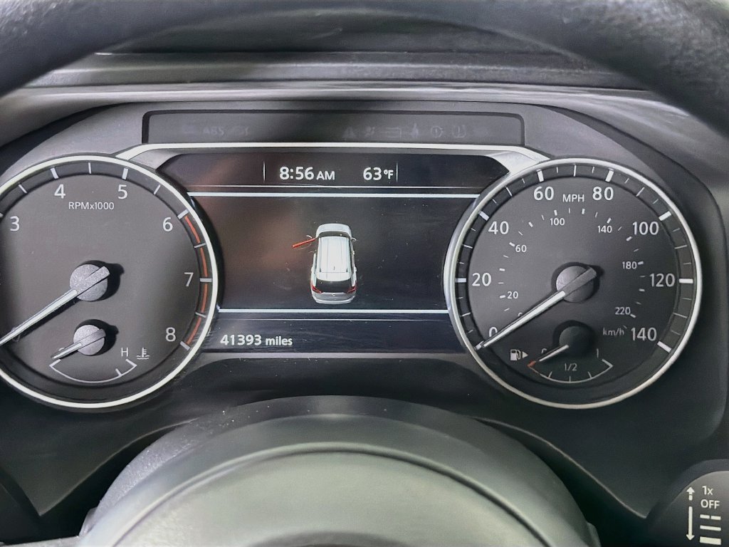 Used 2024 Nissan Rogue S FWD image 16