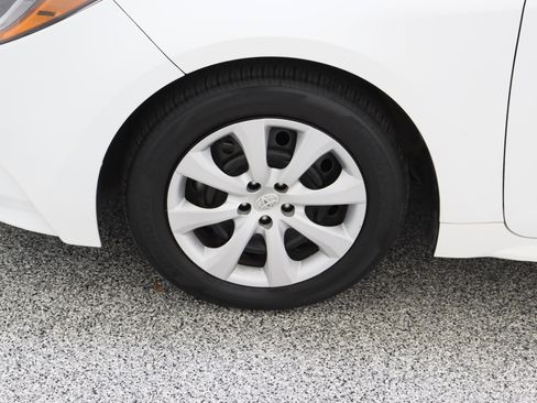 Certified 2024 Toyota Corolla LE FWD image 11