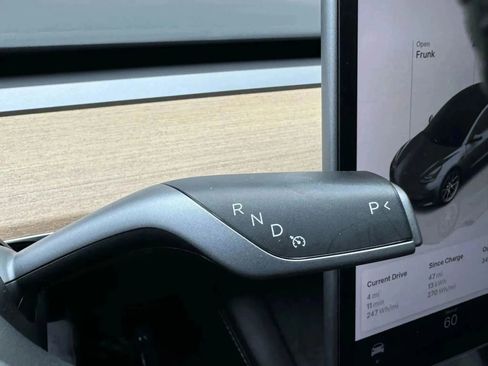 Used 2023 Tesla Model 3 Standard Range image 28