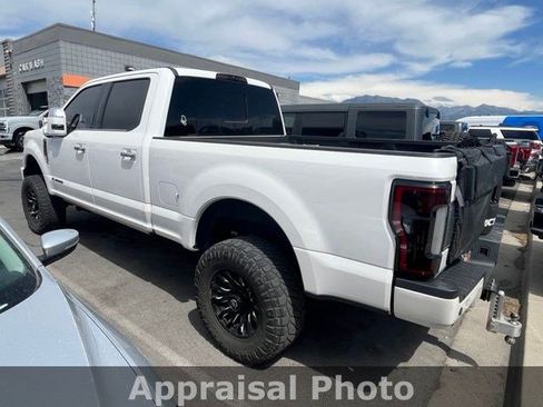 Used 2017 Ford F250 Platinum w/ Platinum Ultimate Package AWD/4WD image 8