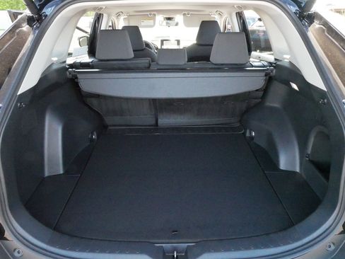 Certified 2025 Toyota RAV4 XLE w/ Convenience Package AWD/4WD image 18