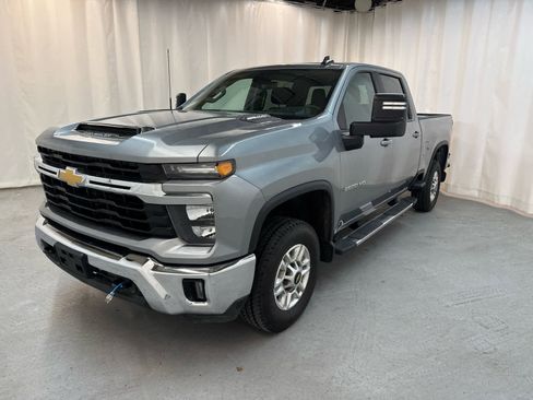 Certified 2025 Chevrolet Silverado 2500 LT w/ Convenience Package image 1