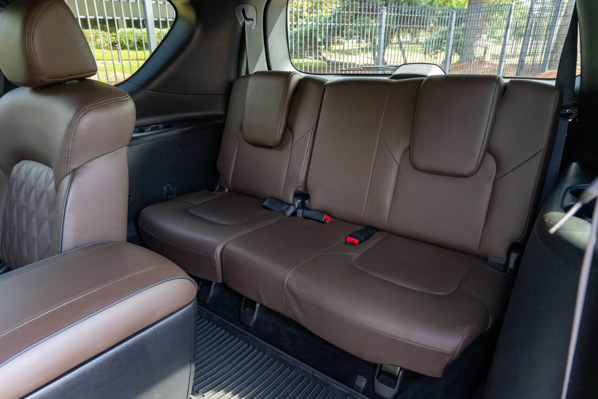 Used 2024 Nissan Armada Platinum w/ Captain's Chairs Package AWD/4WD image 14