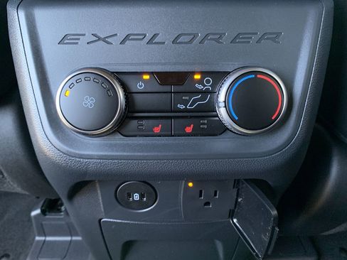 New 2026 Ford Explorer ST-Line w/ ST-Line Street Pack image 27