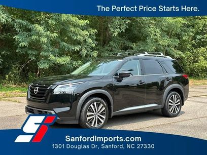 Used 2023 Nissan Pathfinder Platinum
