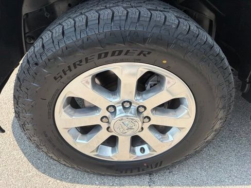 Used 2023 RAM 2500 Laramie AWD/4WD image 12