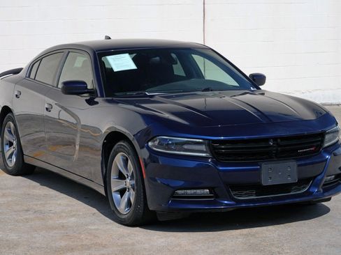 Used 2015 Dodge Charger SXT RWD image 52
