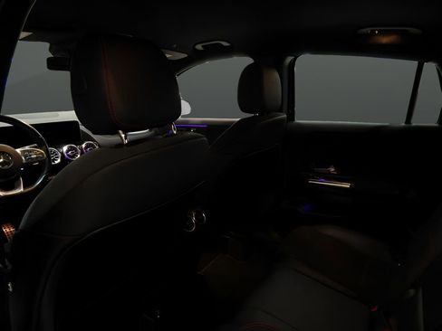 Used 2021 Mercedes-Benz GLA 45 AMG 4MATIC image 37