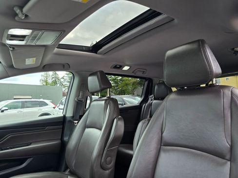 Used 2018 Honda Odyssey EX-L image 4
