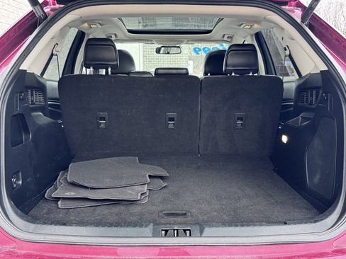 Certified 2019 Ford Edge Titanium w/ Equipment Group 301A image 27