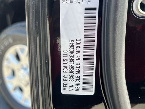 Used 2024 RAM 2500 Laramie w/ Safety Group AWD/4WD image 40