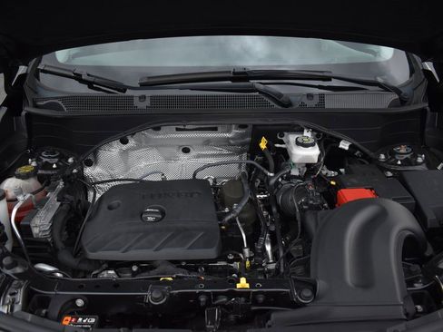 Used 2022 Buick Encore GX Select image 16