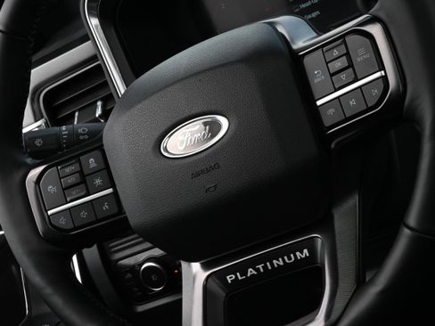 Used 2026 Ford F450 Platinum image 26