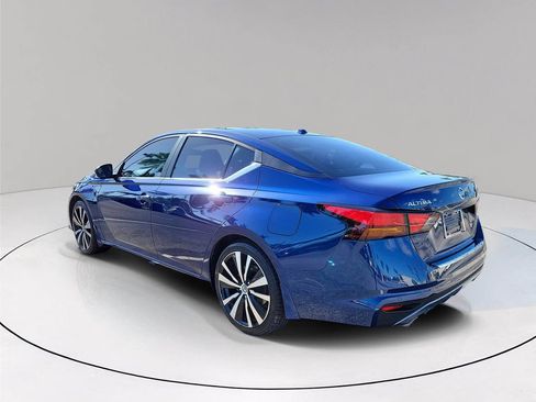 Used 2022 Nissan Altima 2.5 SR image 4