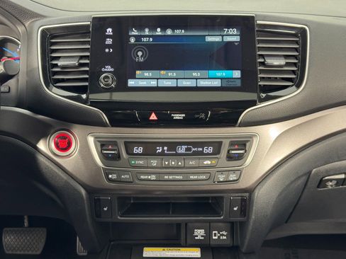 Used 2022 Honda Pilot Special Edition image 23