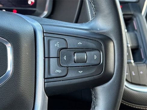 Used 2023 GMC Yukon SLT image 37