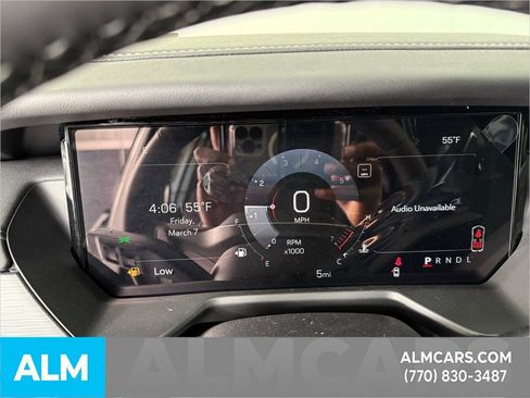 Used 2025 GMC Acadia Elevation image 22