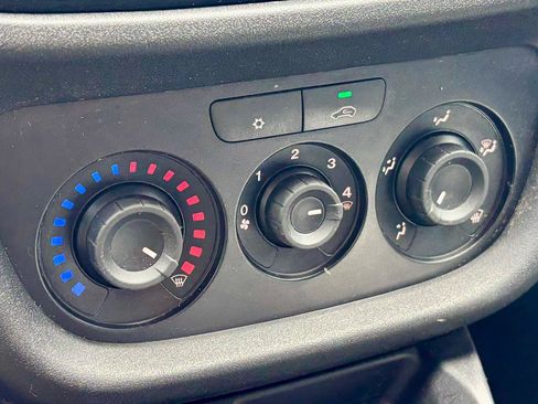 Used 2019 RAM ProMaster City Tradesman FWD image 20
