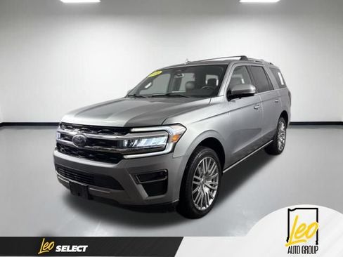 Used 2024 Ford Expedition Limited AWD/4WD image 1