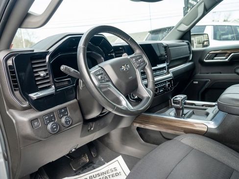 Used 2023 Chevrolet Silverado 1500 RST image 20
