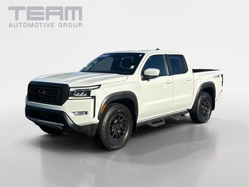 Used 2022 Nissan Frontier Pro-X w/ Pro-X Premium Package image 3