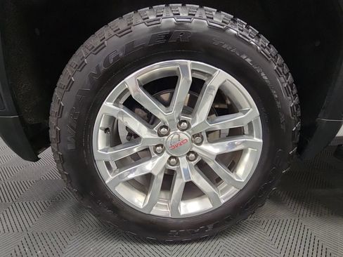 Used 2019 GMC Sierra 1500 SLT w/ SLT Premium Package AWD/4WD image 52