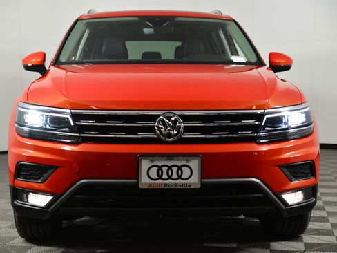 Used 2019 Volkswagen Tiguan S image 6