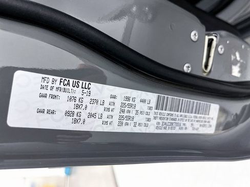 Used 2019 Jeep Compass Limited image 36