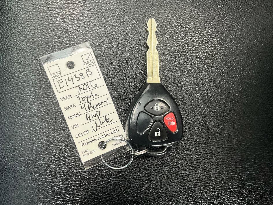 Used 2016 Toyota 4Runner Trail Premium AWD/4WD image 36