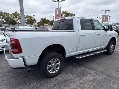 Used 2024 RAM 2500 Laramie AWD/4WD image 11