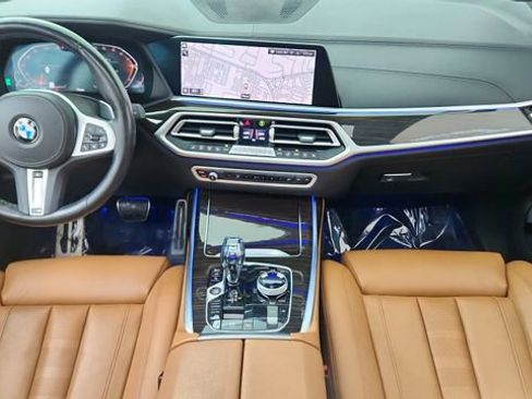 Used 2021 BMW X7 xDrive40i w/ M Sport Package image 20