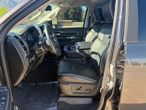 Used 2024 RAM 2500 Laramie image 11