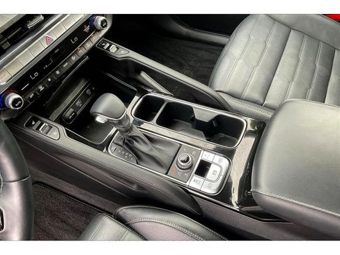 Used 2024 Kia Telluride SX Prestige image 17