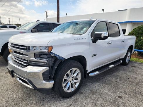 Used 2020 Chevrolet Silverado 1500 LTZ w/ LTZ Texas Edition image 3