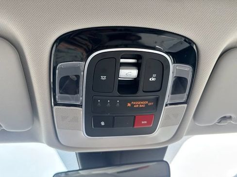 Used 2024 Hyundai Tucson Limited AWD/4WD image 34