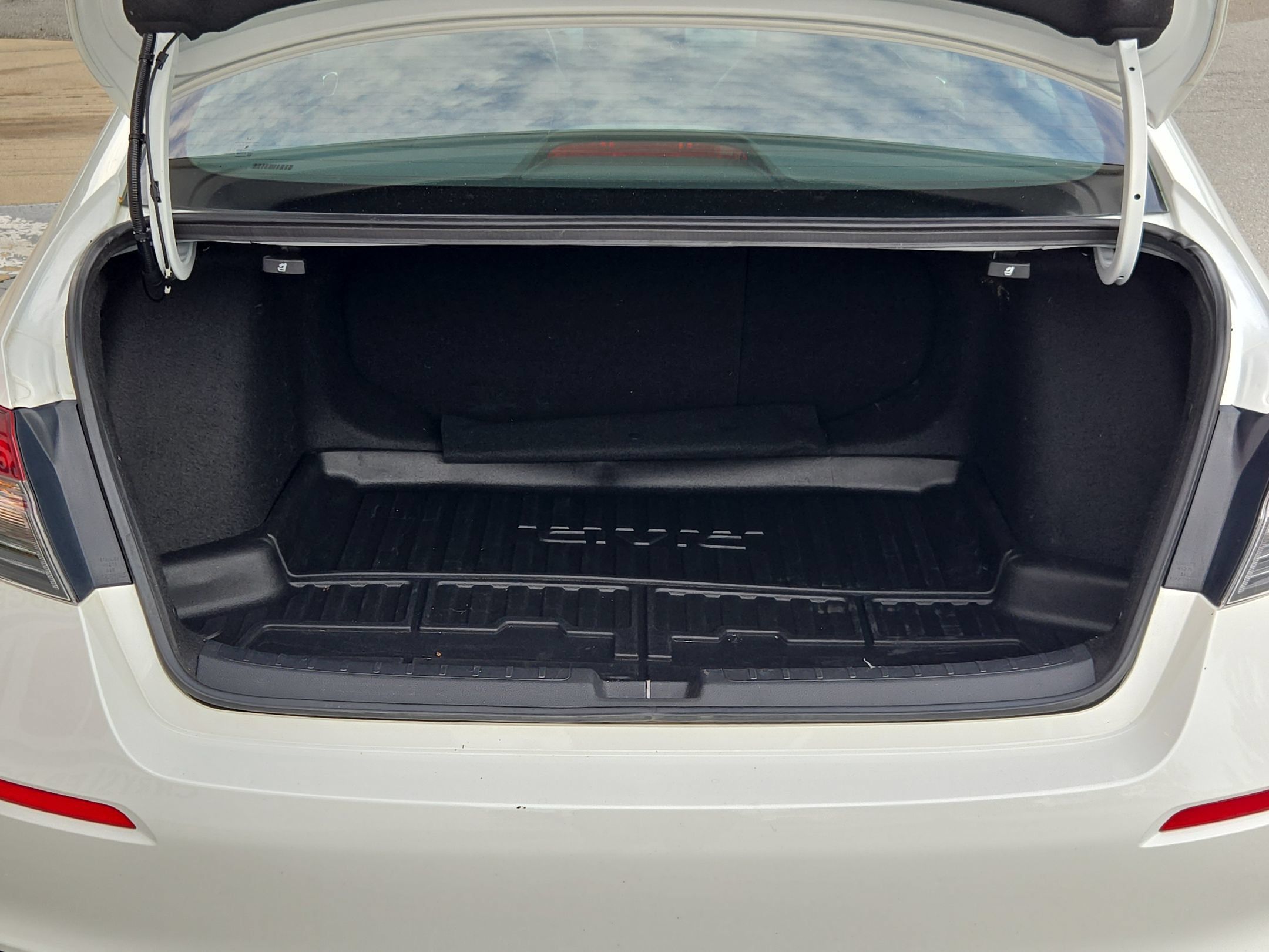 Used 2025 Honda Civic Sport image 18