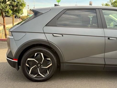 Used 2023 Hyundai Ioniq 5 SEL image 12