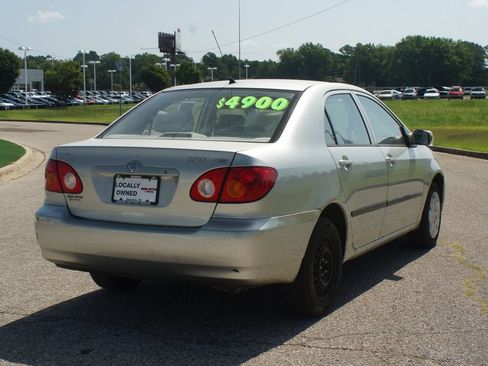 Used 2003 Toyota Corolla Sedan FWD image 12