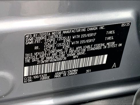 Used 2025 Toyota RAV4 XLE w/ Convenience Package FWD image 34