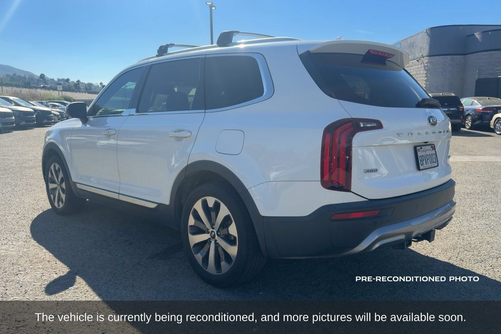 Used 2020 Kia Telluride EX w/ EX Premium Package AWD/4WD image 8