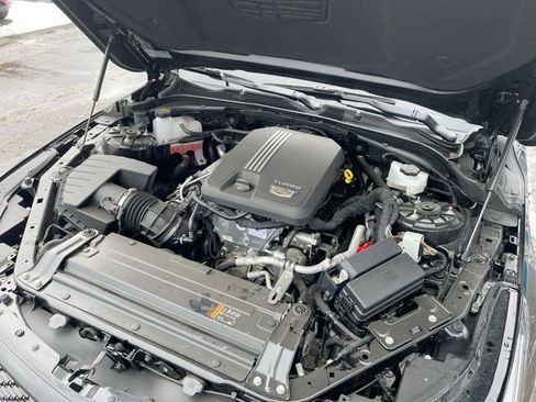 Used 2025 Cadillac CT4 Luxury RWD image 29