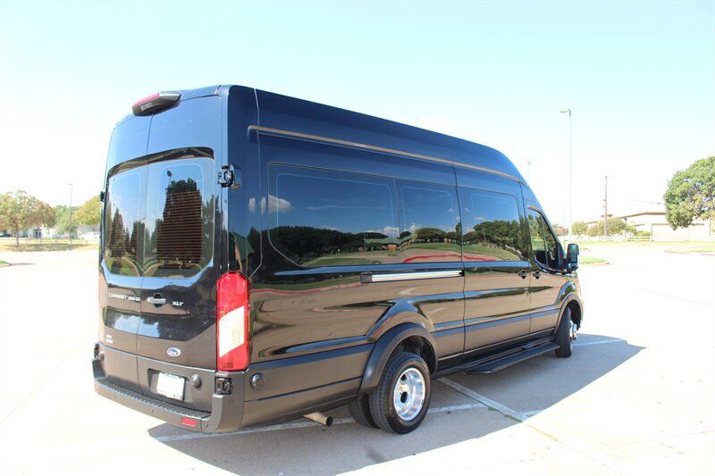 Used 2023 Ford Transit 350 XLT AWD/4WD image 4